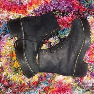 Dr. Martens Women's Shriver Hi Fashion Boot